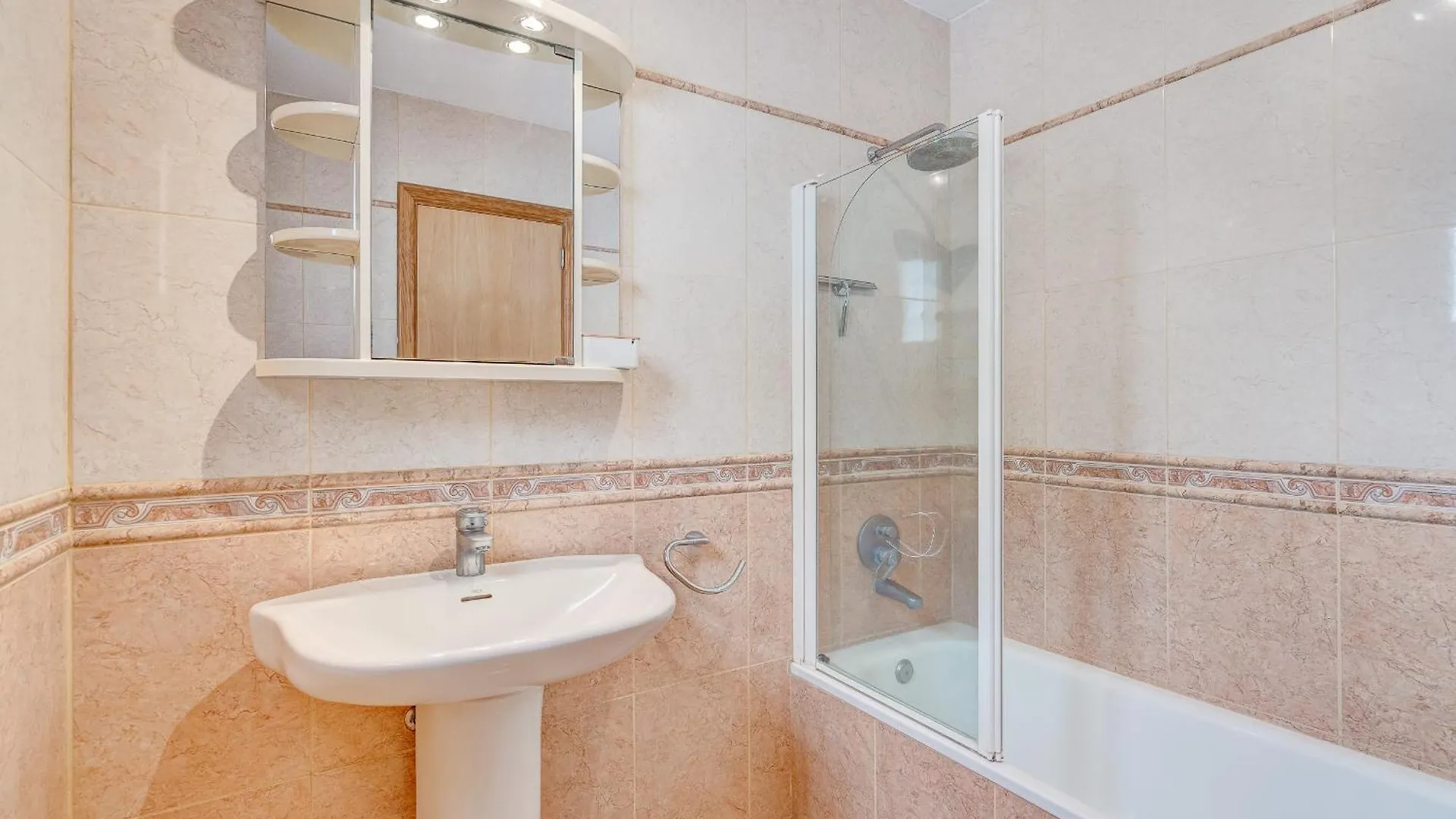 Port Royal Ocean View Apartment In Los Cristianos 0*, Los Cristianos (Tenerife) Spanje